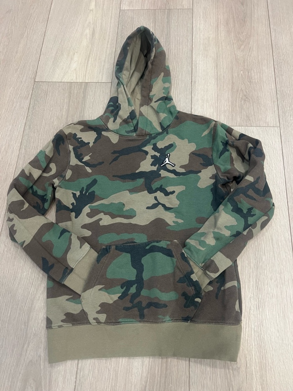Air Jordan Long Sleeve Camo Hoodie Kids Youth XL 13/15Casual Hunting Comfort